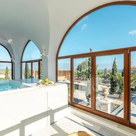 Villa Salfreda In Pool Place Vourvoulos