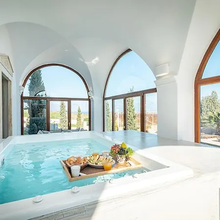 Villa Salfreda In Pool Place *